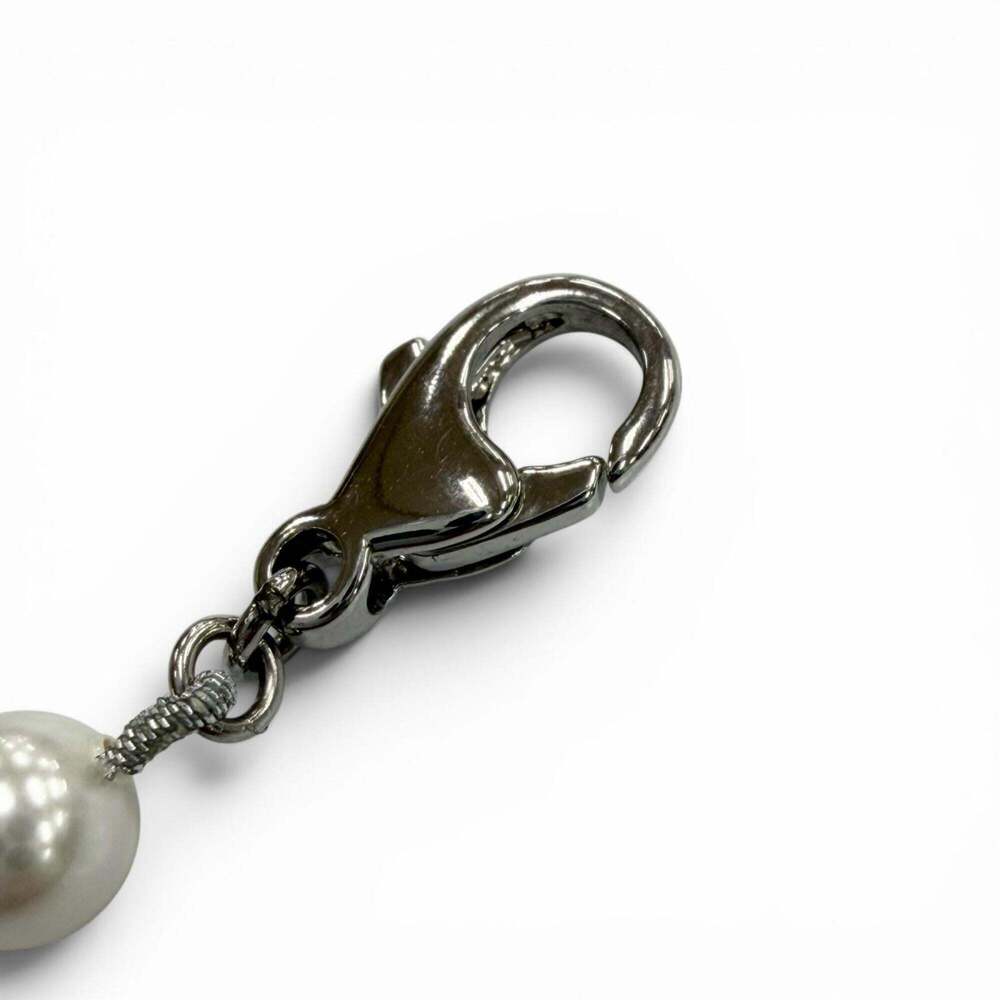 LOUIS VUITTON White Pearl Charm Bracelet - Picture 7 of 7